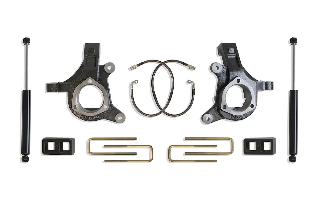 KS881332 – MAXTRAC Lift Kit Suspension, 3 Inch Front Lift 3 Inch Rear Lift With Rear Shock Absorbers In Kit Black Com...